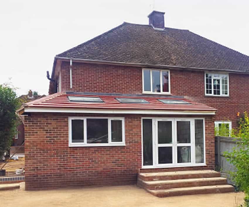 Professional building and construction services in Newbury, Berkshire for planned, compliant, and expertly managed projects.